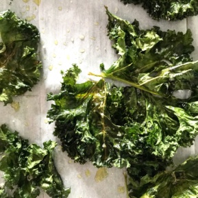 Shift_Kale Chips